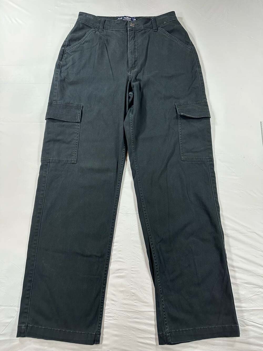 Hollister Ultra High-Rise Dad Pant Cargo Pants Black Size W28R Faded Grunge